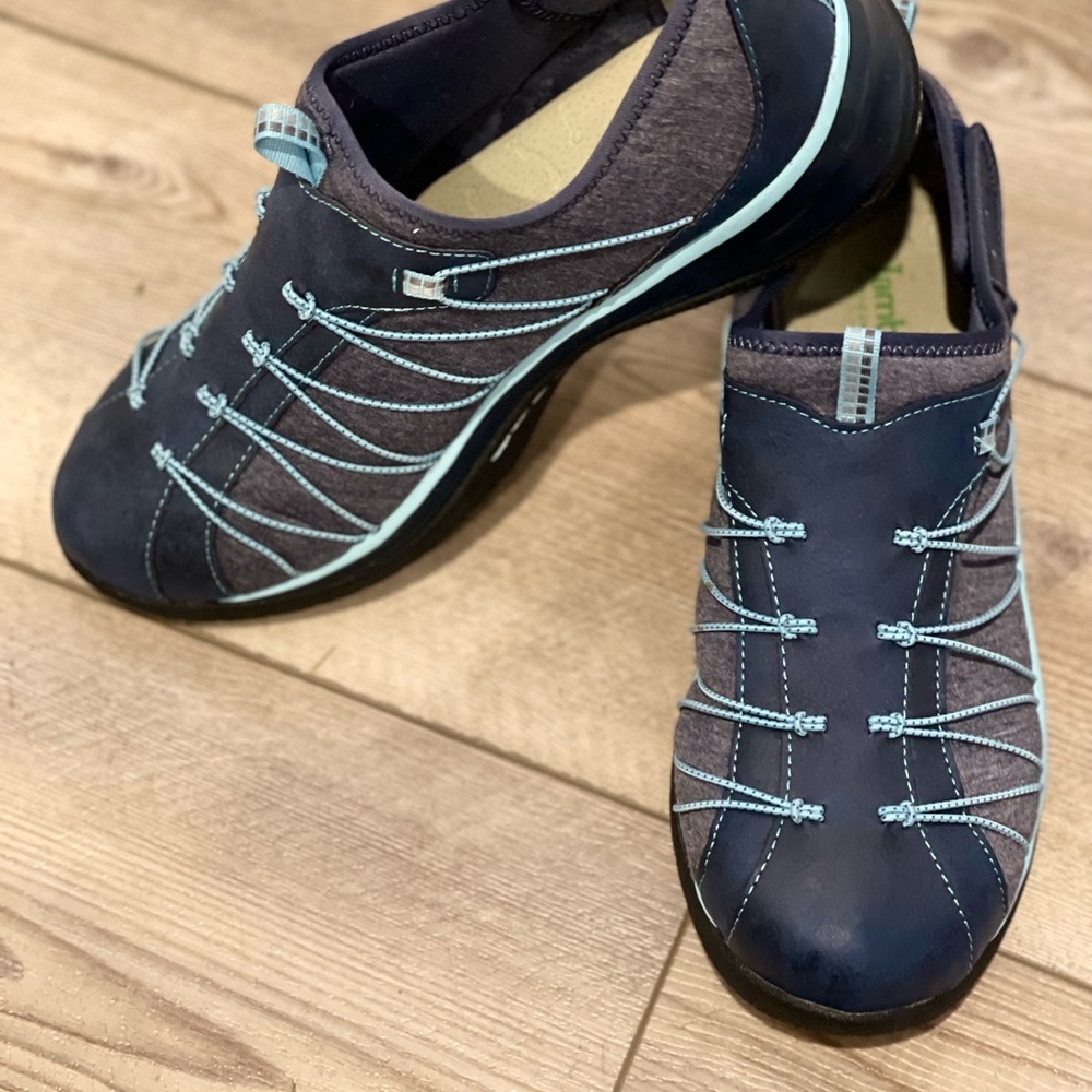 Womens Jambu Originals Blue Two Toned Light Weight Athletic Shoe Size 9.5 Wide